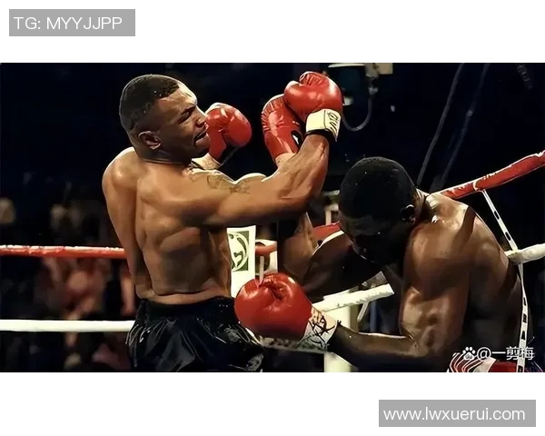 康纳与泰森的巅峰对决谁将成为拳坛的新传奇 康纳与泰森的巅峰对决谁将成为拳坛的新传奇